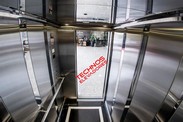elevador de carga restaurante