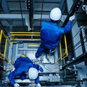 Manutenção de plataforma elevatória para cadeirante Manutenção de plataforma elevatória para cadeirante